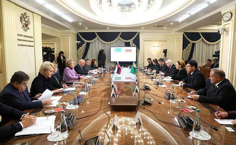 The parliaments of Turkmenistan and Russia signed a cooperation agreement.