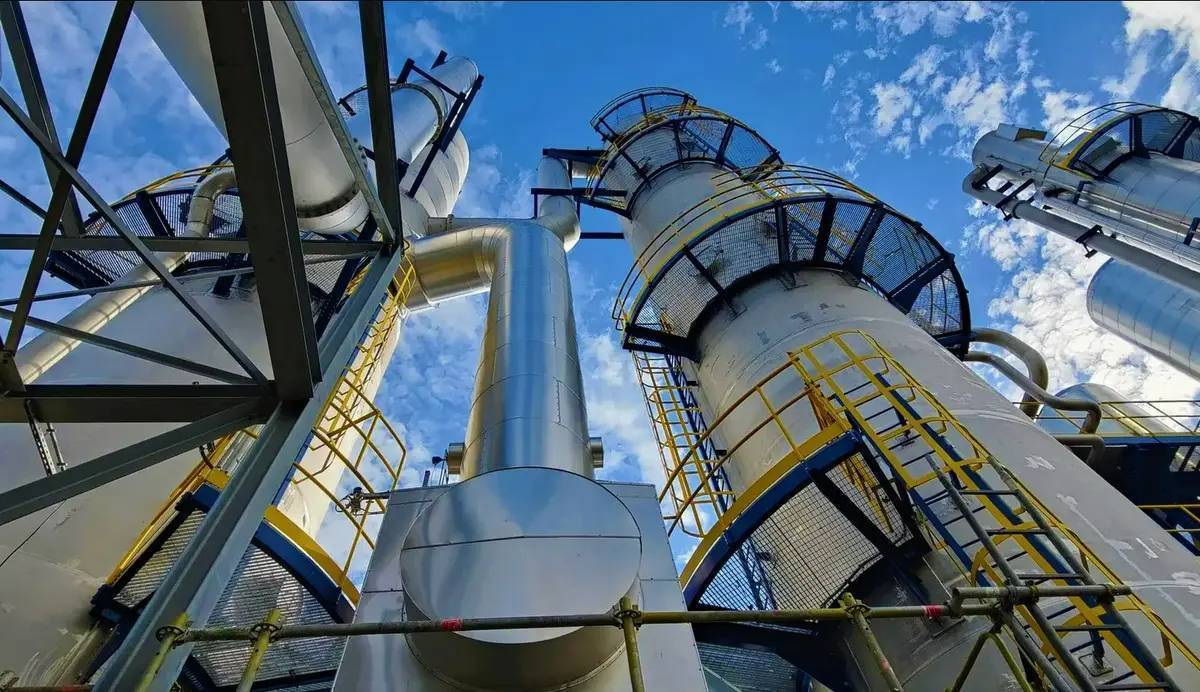 Mitsubishi to Equip Kiyanly Gas Chemical Complex with Advanced CO₂ Capture Technology