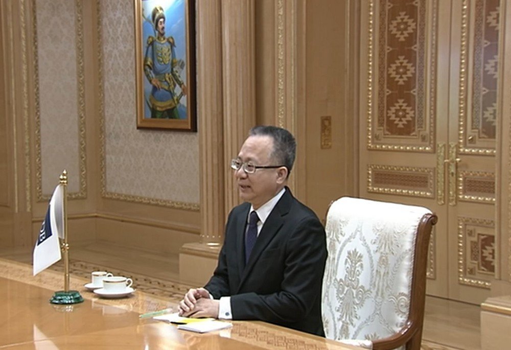 President of Turkmenistan Meets Vice-President of the Asian Development Bank